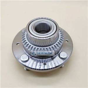 MB584790 HUB280-1 2004-2006 SOVERAN N84W-HOZ